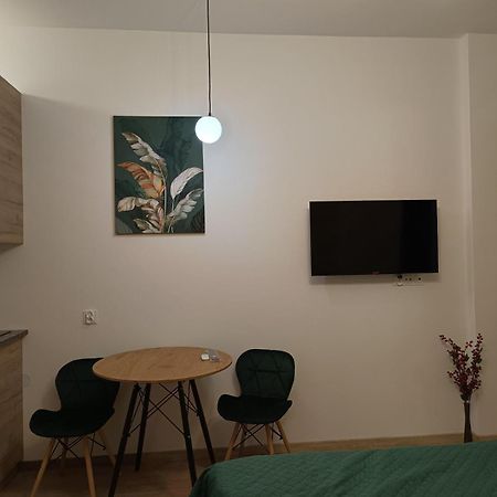 Mh Apartments Жешов Екстериор снимка